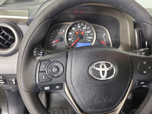 Used 2015 Toyota RAV4 XLE AWD/4WD image 27