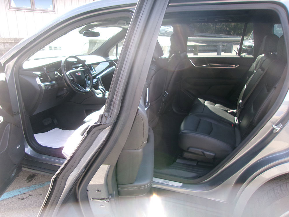 Used 2020 Cadillac XT6 Premium Luxury image 14