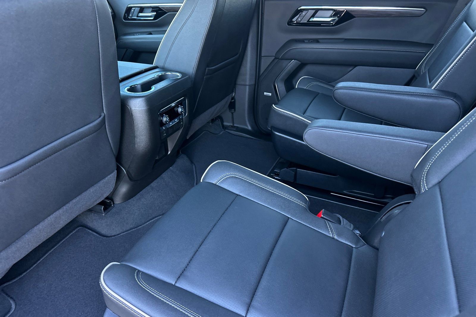 New 2026 Chevrolet Tahoe Premier image 12