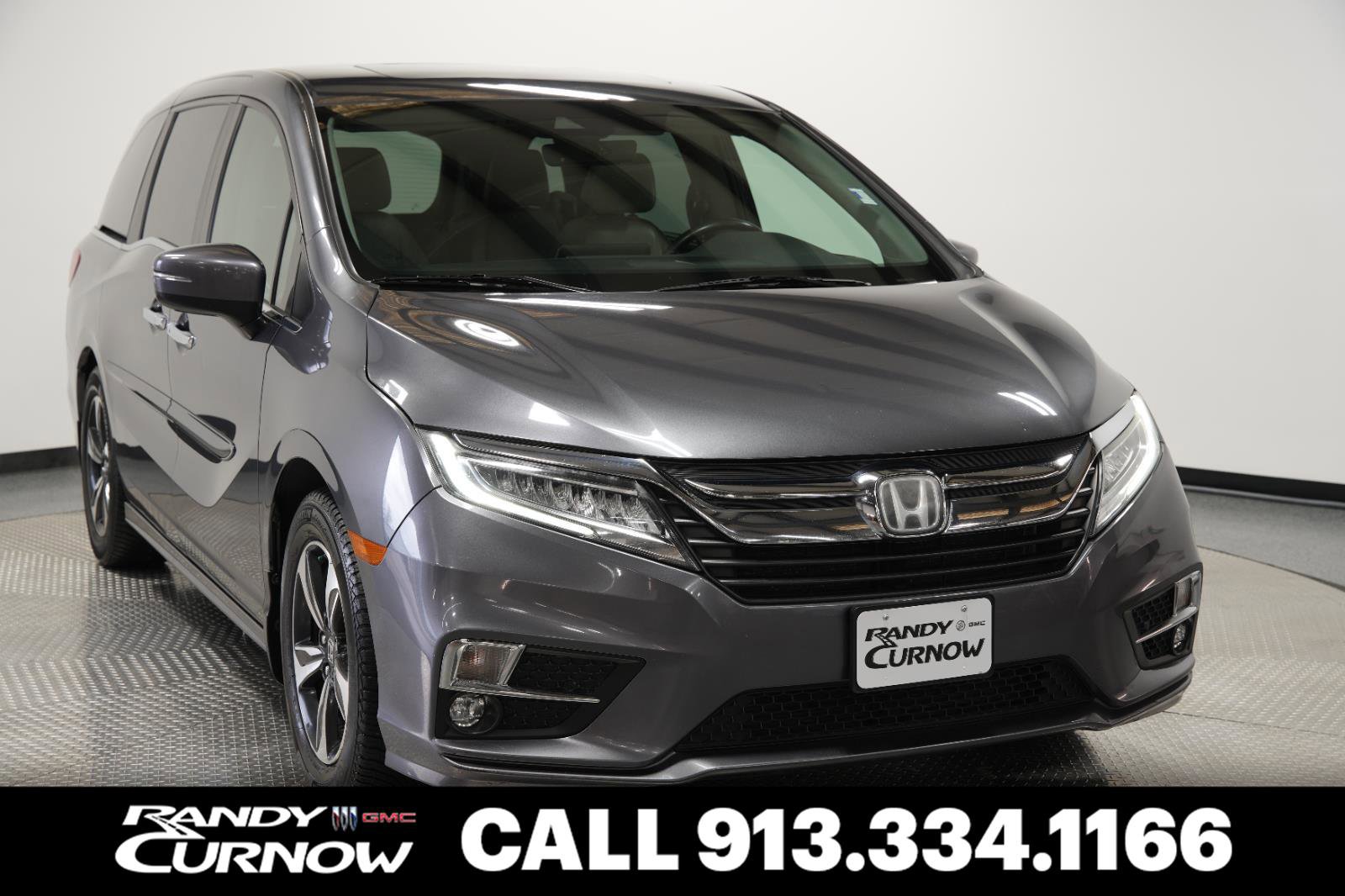 Used 2018 Honda Odyssey Touring image 1
