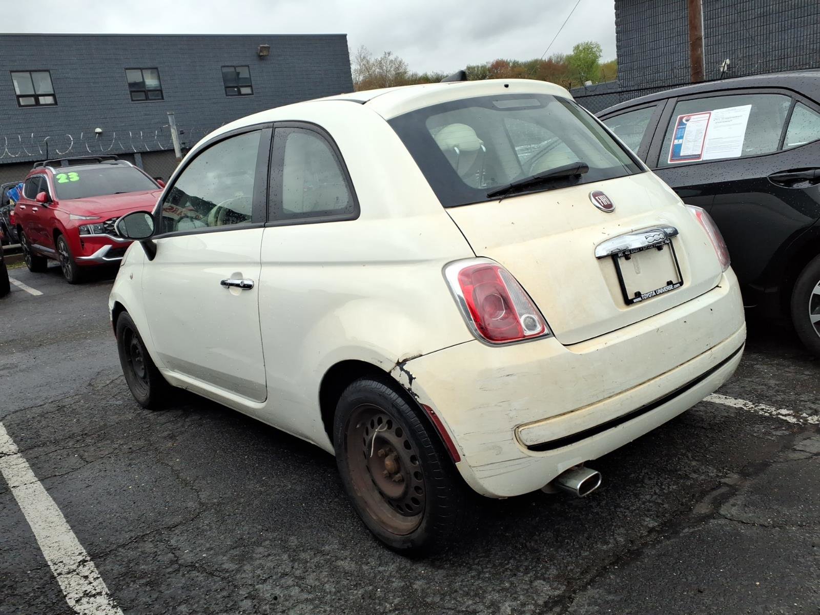 Used 2016 FIAT 500 Pop FWD image 4