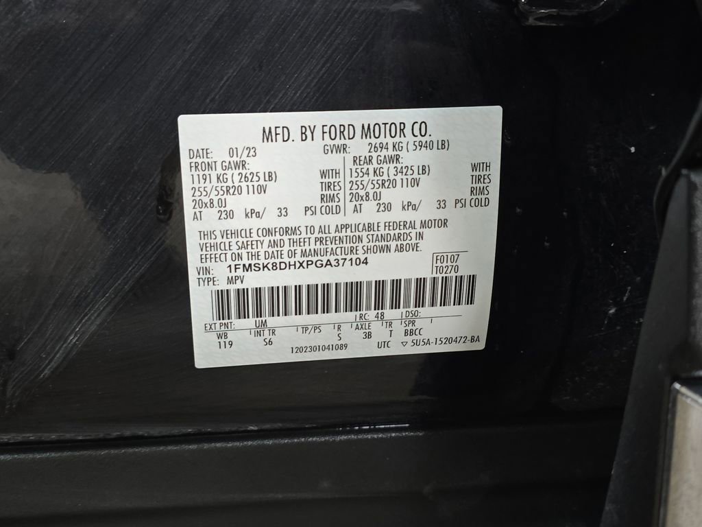 Used 2023 Ford Explorer XLT w/ Equipment Group 202A image 38