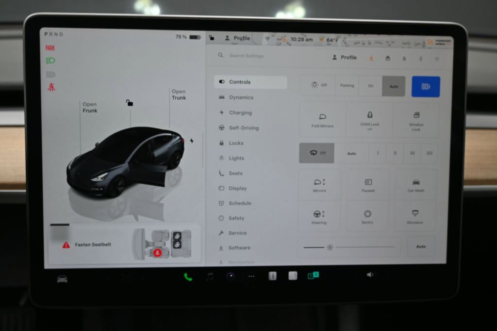 Used 2023 Tesla Model 3 Standard Range image 27