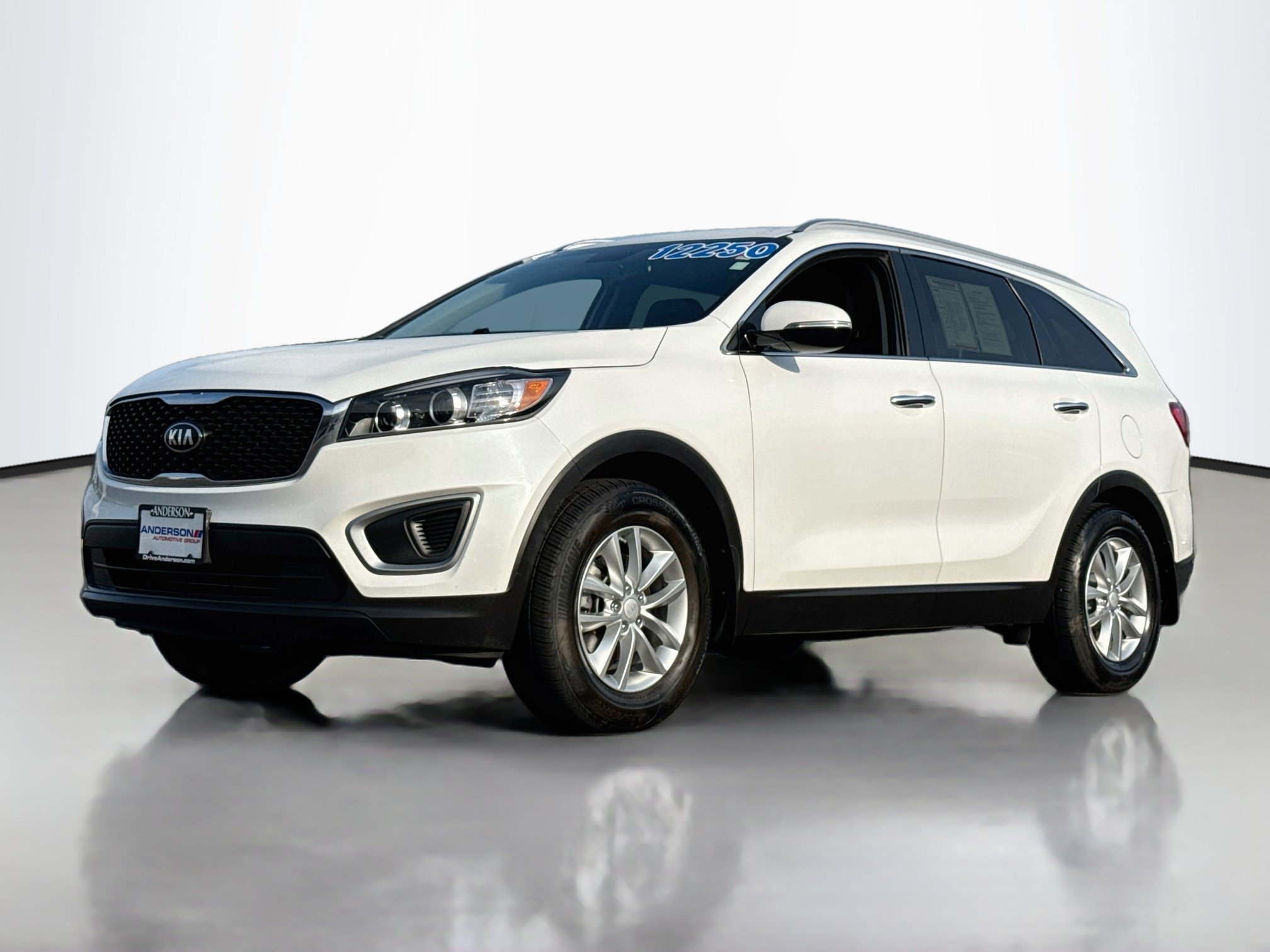 Used 2016 Kia Sorento FWD w/ LX Convenience Package image 3