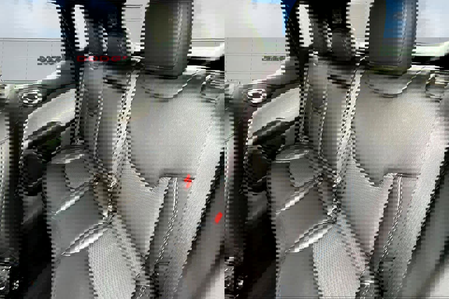 Used 2024 Jeep Compass Latitude image 13