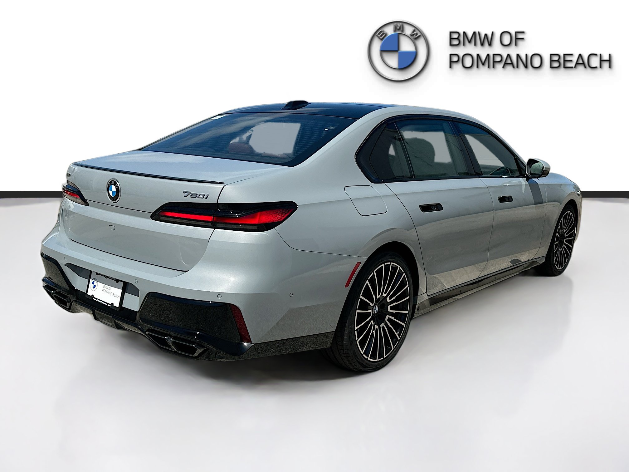 New 2026 BMW 760i xDrive w/ Executive Package AWD/4WD image 7