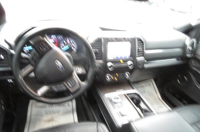 Used 2021 Ford Expedition Max Limited AWD/4WD image 16