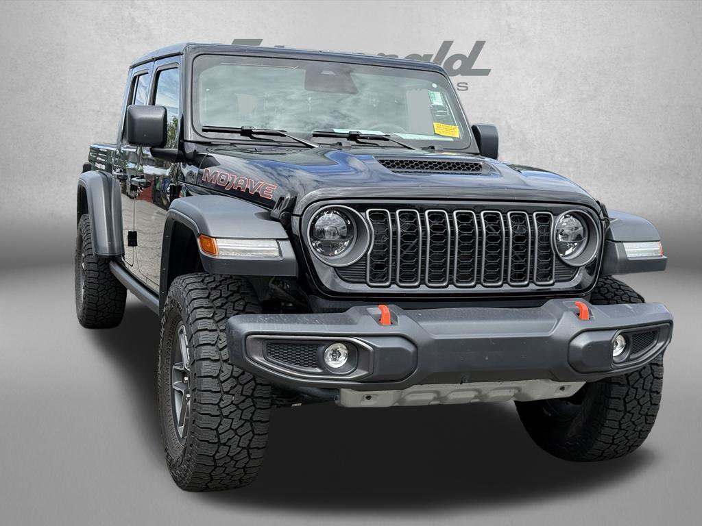 Used 2026 Jeep Gladiator Mojave
