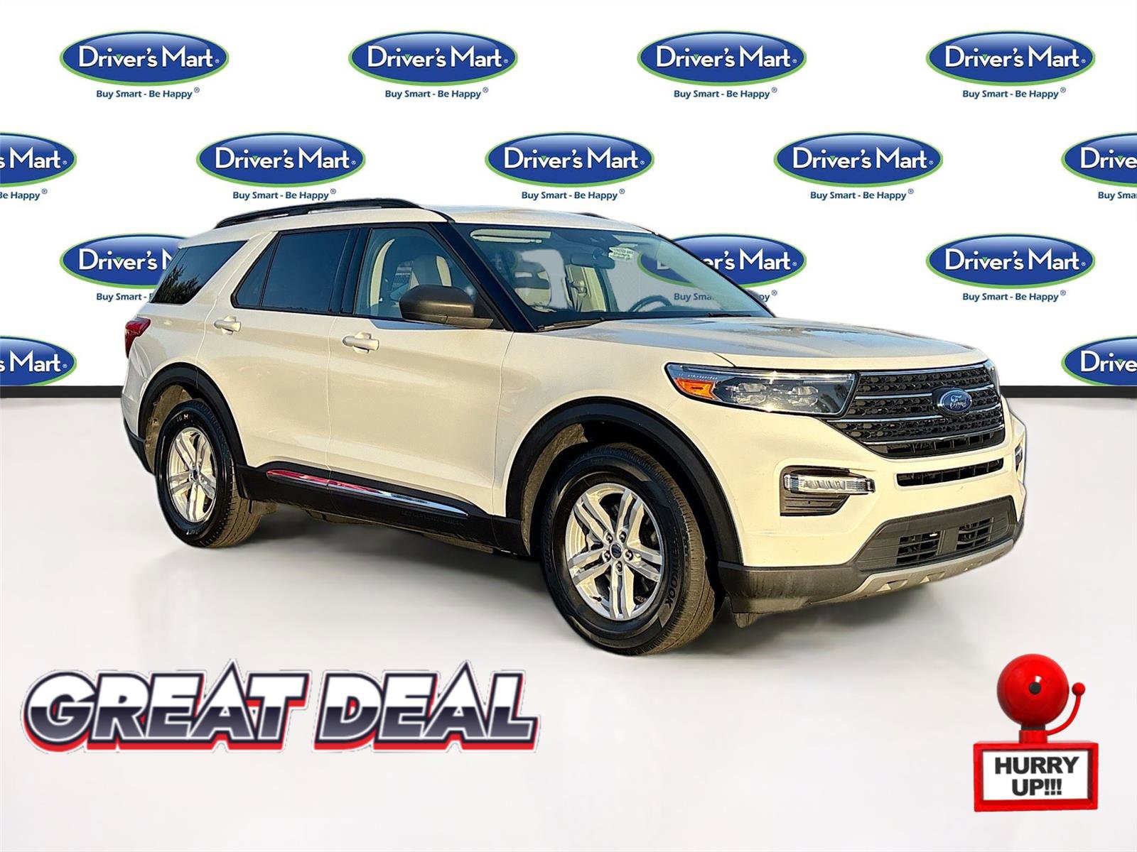 Used 2024 Ford Explorer XLT w/ Equipment Group 202A image 1