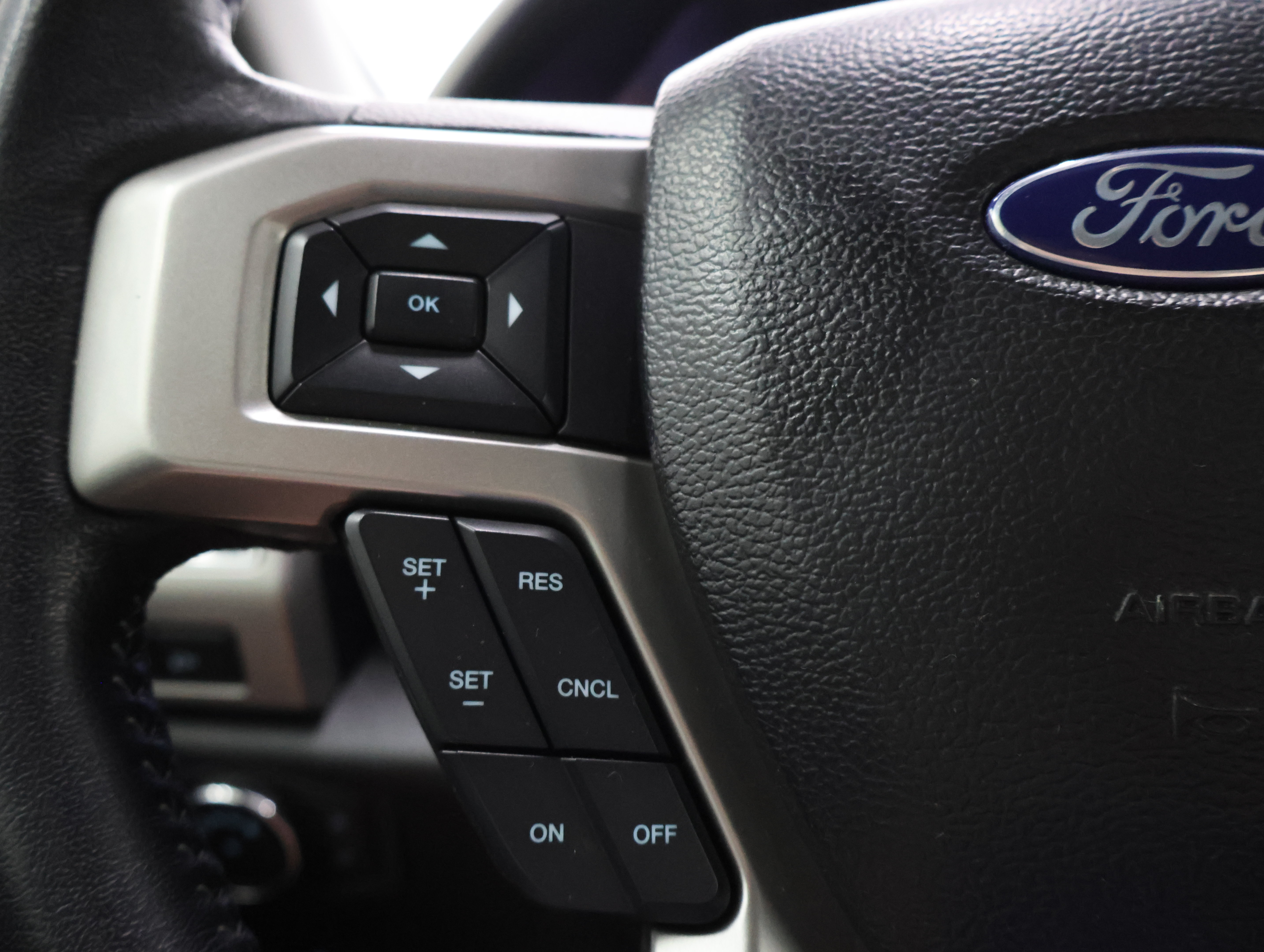 Used 2021 Ford F250 Lariat AWD/4WD image 15