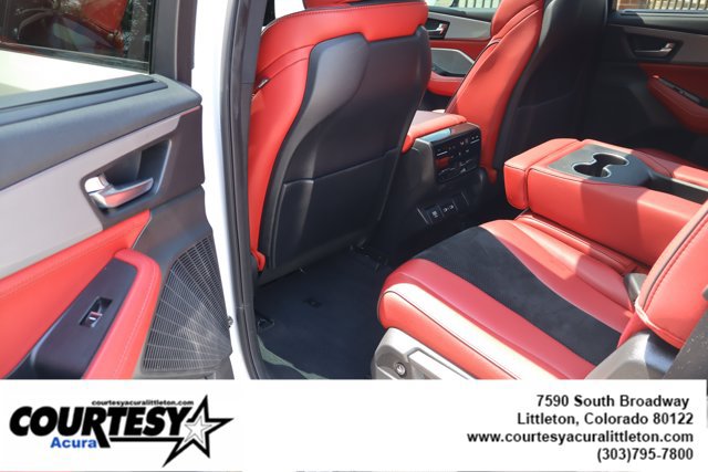 Used 2023 Acura MDX A-Spec AWD/4WD image 29