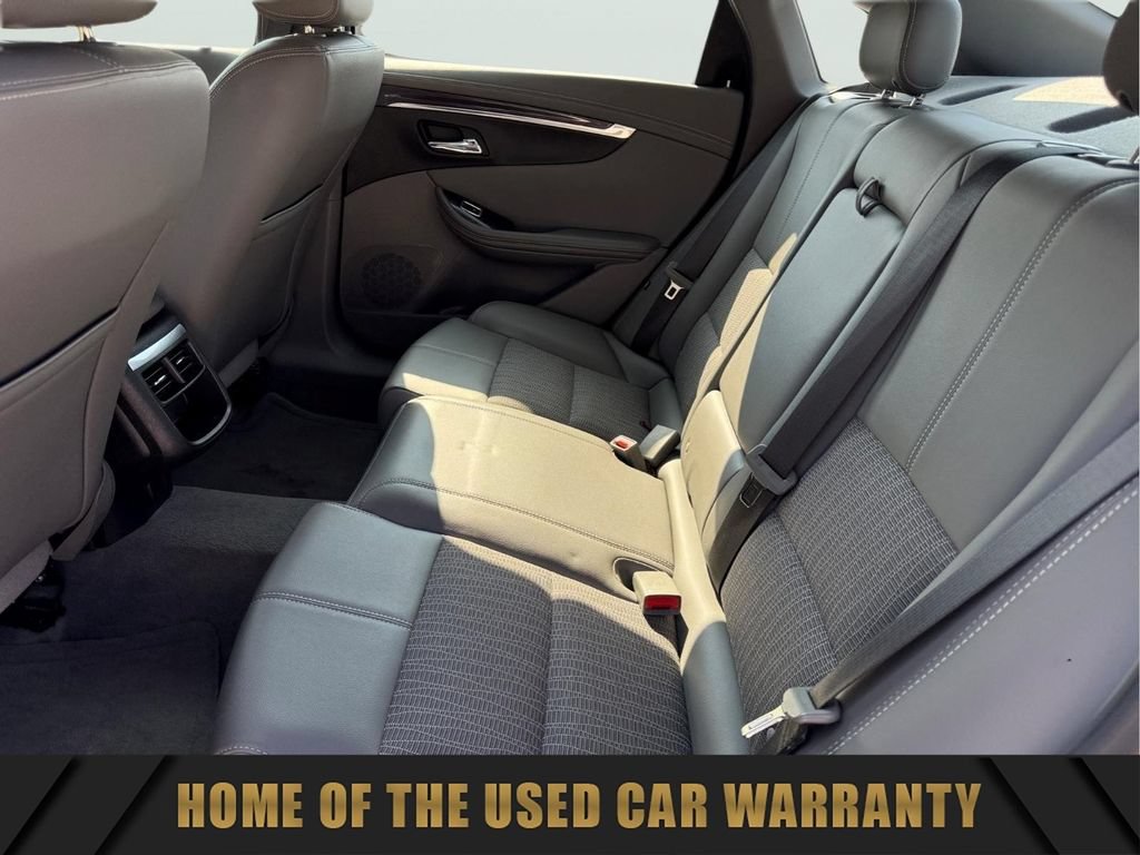 Used 2017 Chevrolet Impala LT FWD image 16