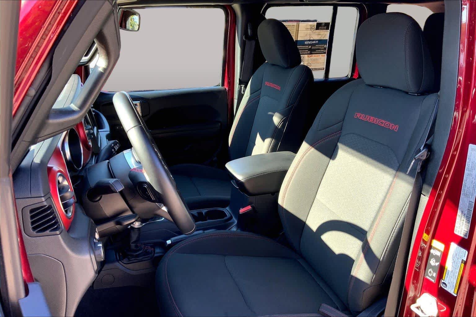 Used 2021 Jeep Wrangler Unlimited Rubicon AWD/4WD image 9
