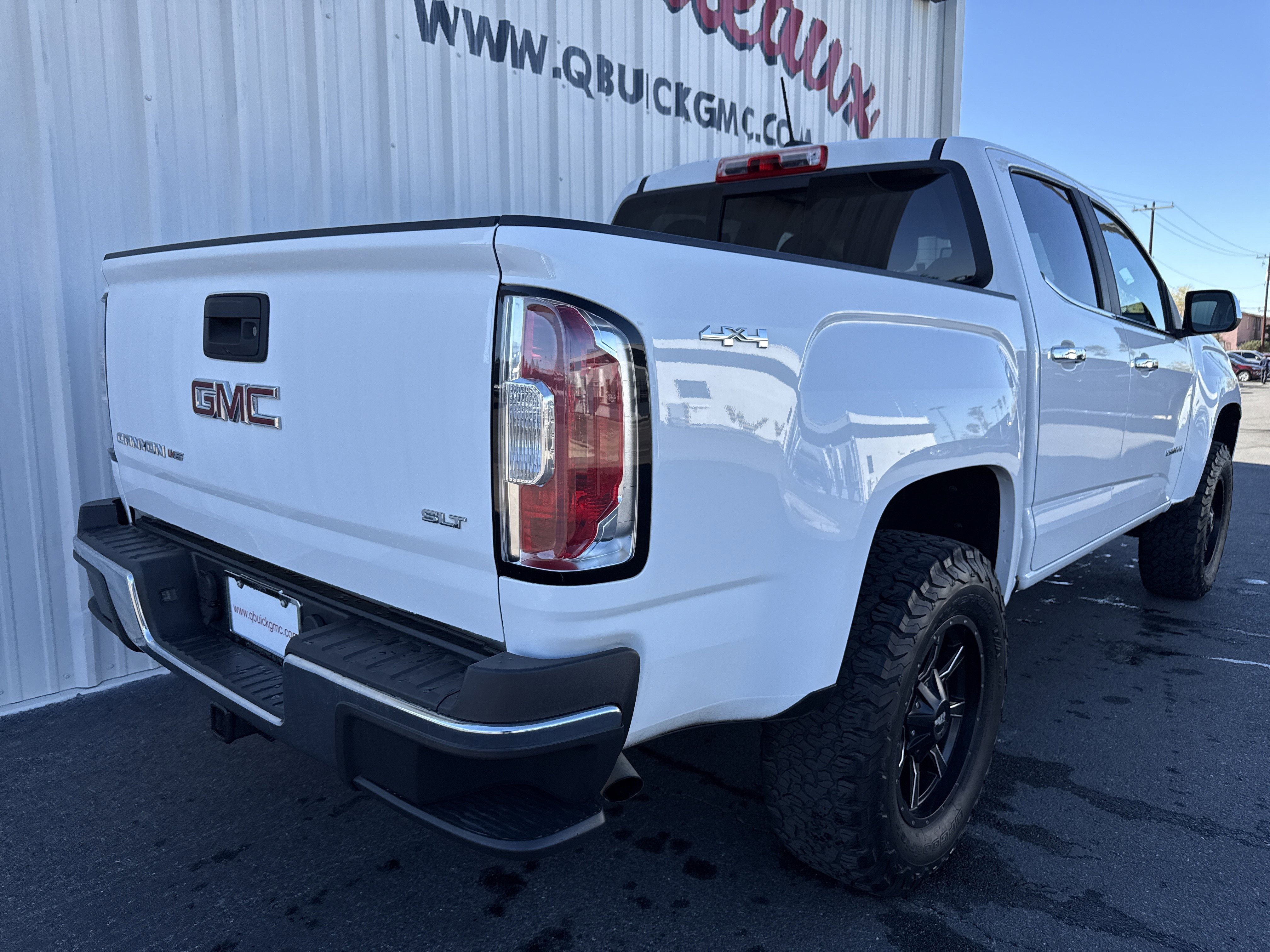 Used 2017 GMC Canyon SLT w/ Driver Alert Package image 51