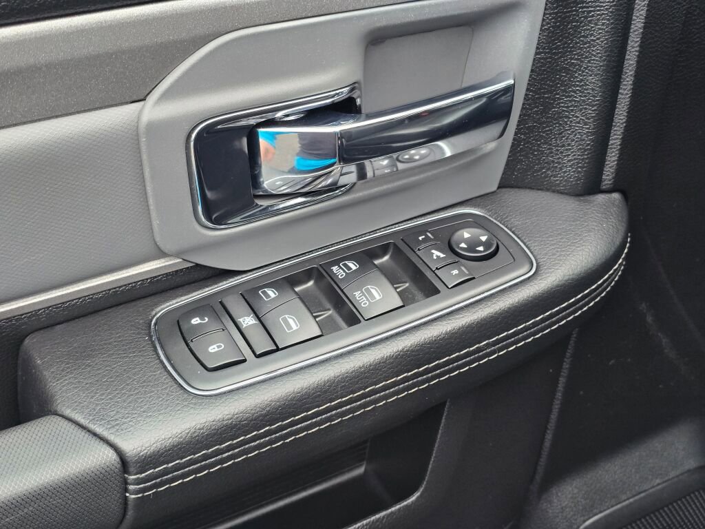 Used 2018 RAM 2500 Power Wagon w/ Leather & Luxury Group image 25