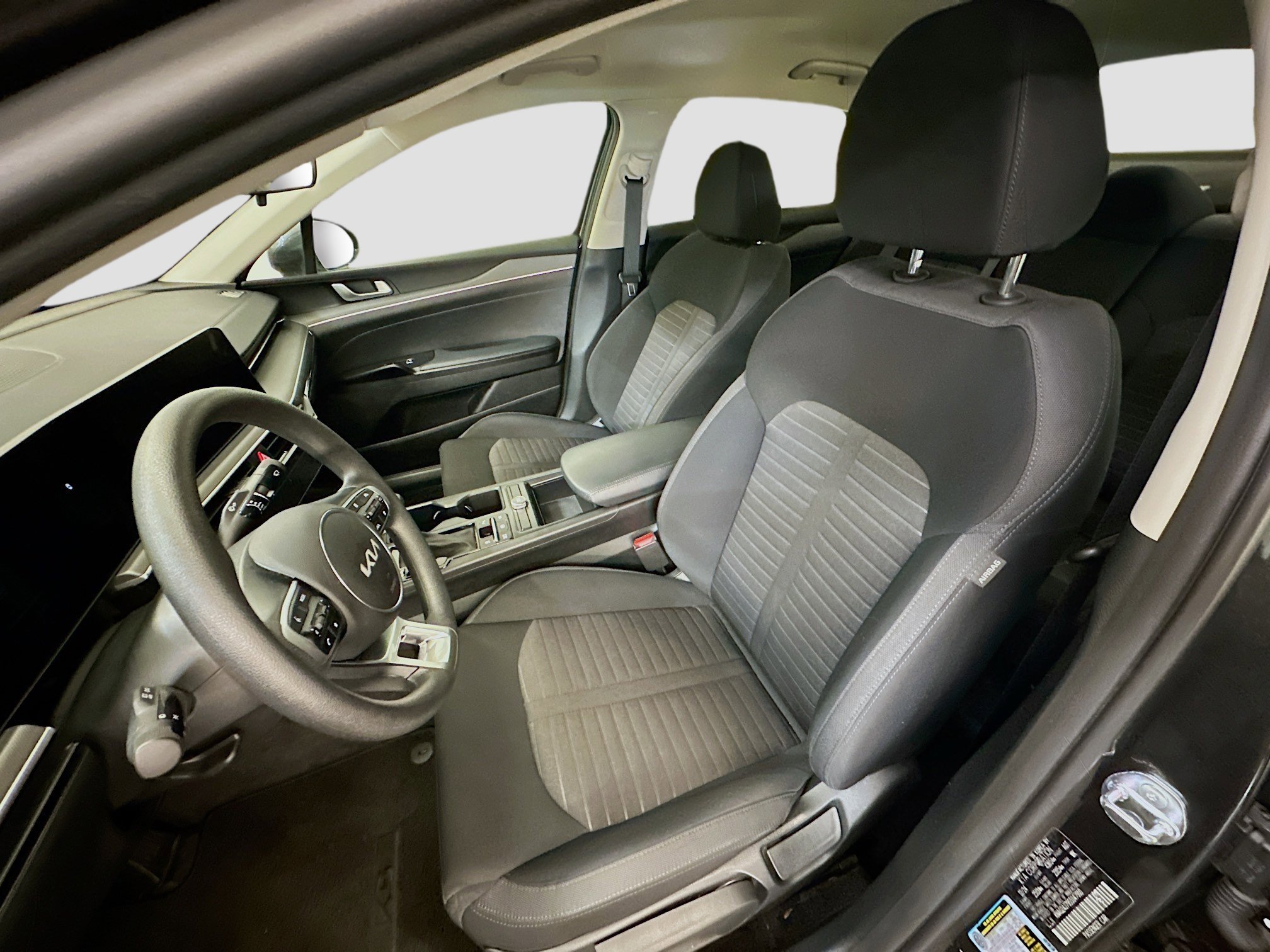 Used 2025 Kia K5 LXS FWD image 13