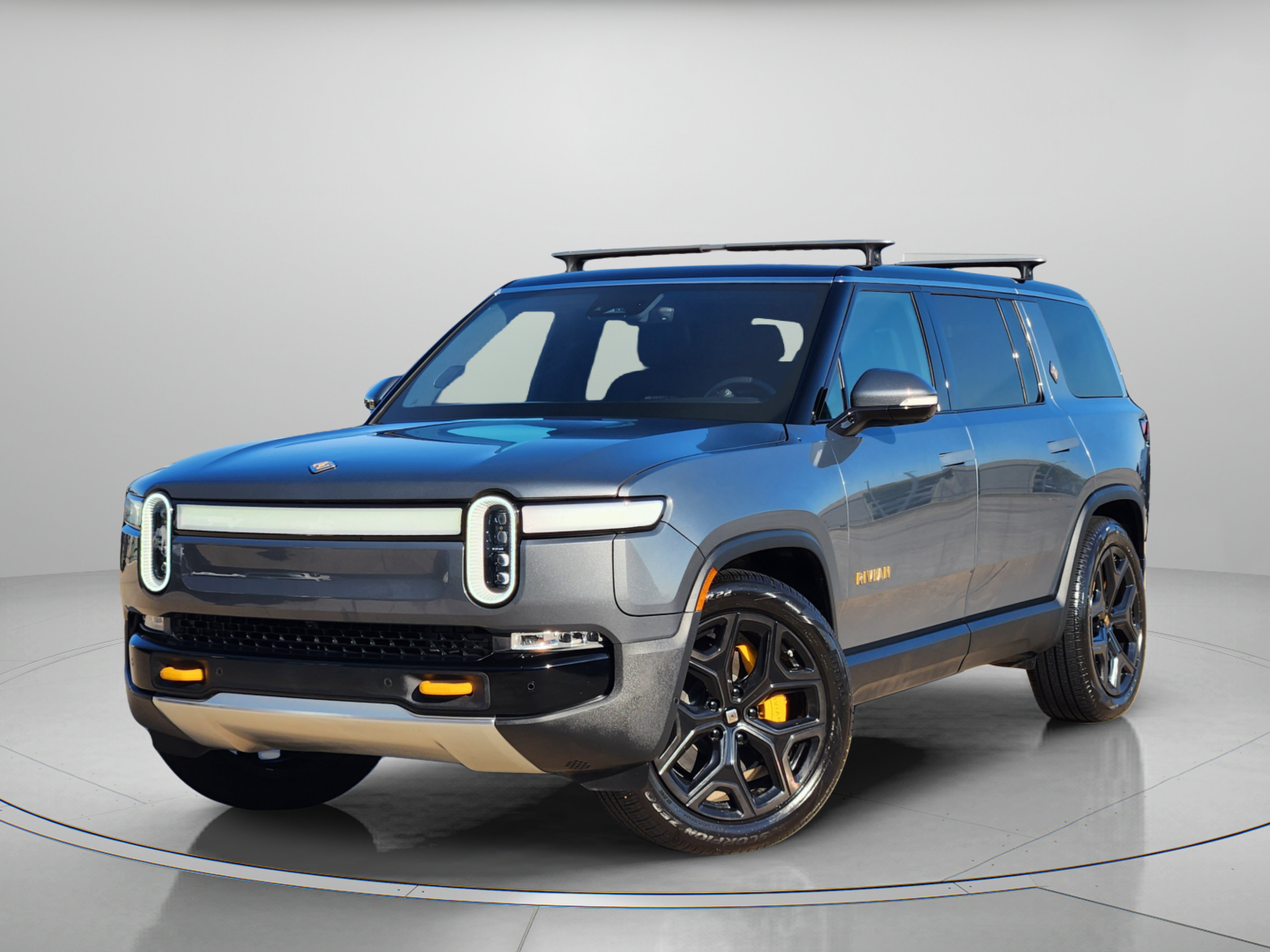 Used 2023 Rivian R1S Adventure Quad AWD/4WD image 1