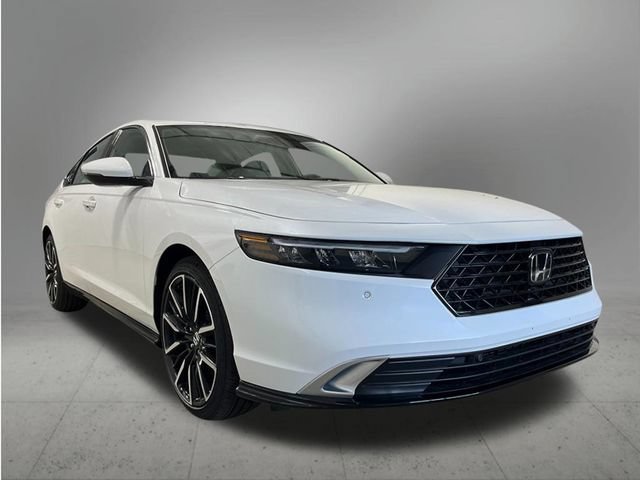 New 2026 Honda Accord Touring image 9