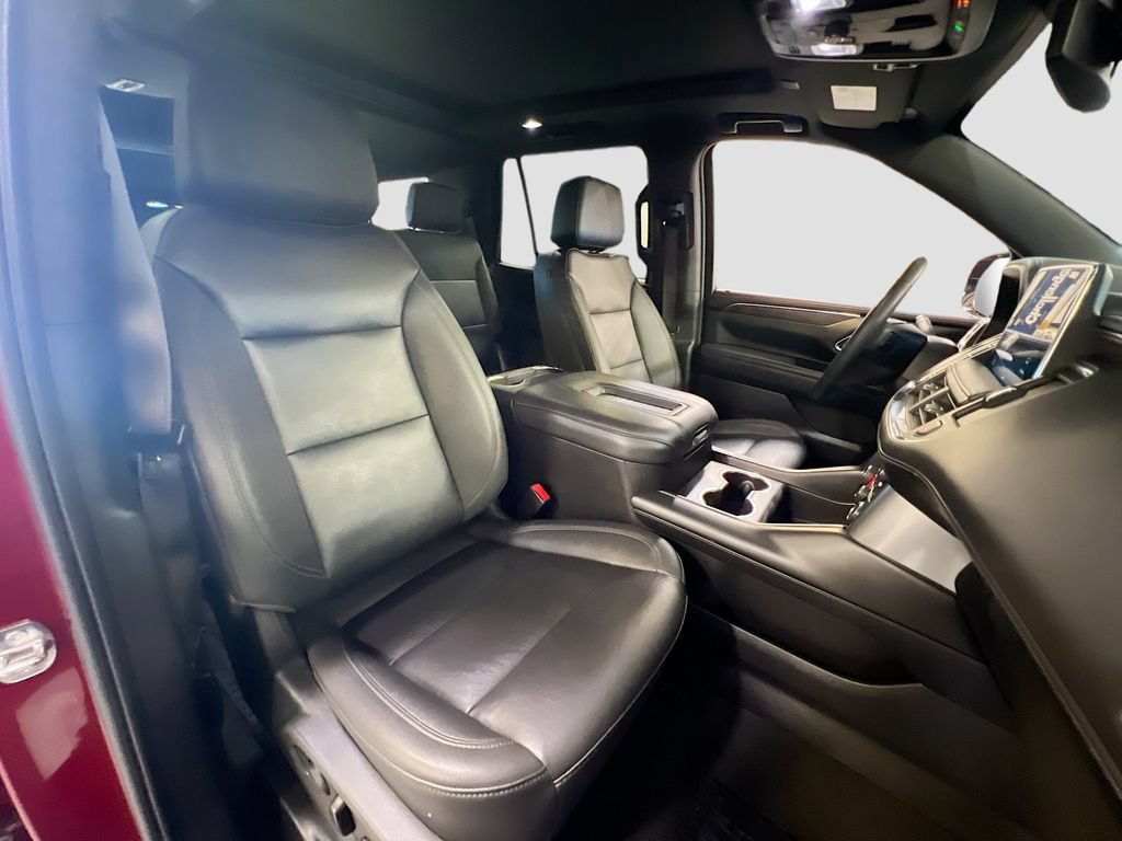 Used 2023 Chevrolet Tahoe LT w/ Luxury Package AWD/4WD image 30