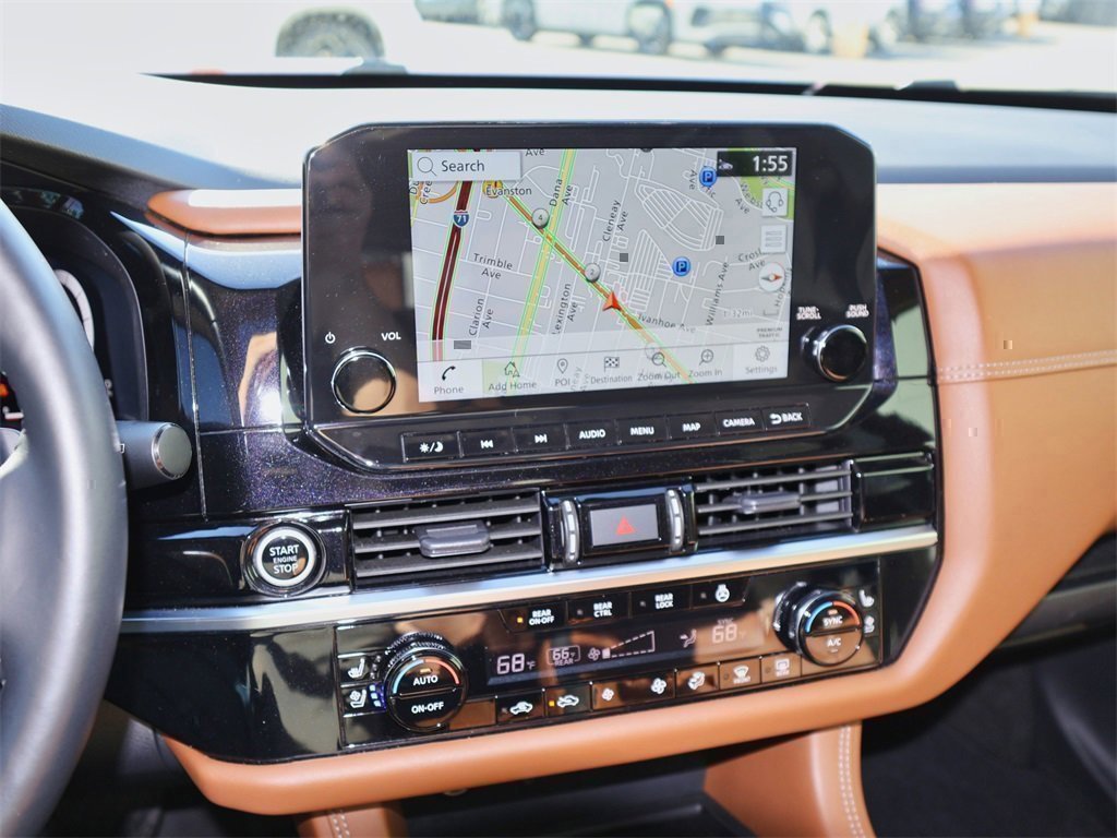 Used 2023 Nissan Pathfinder Platinum w/ Cargo Package image 23