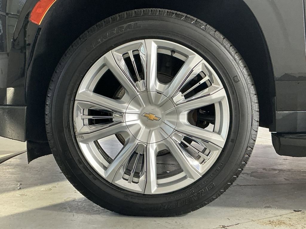 Used 2021 Chevrolet Suburban High Country image 20