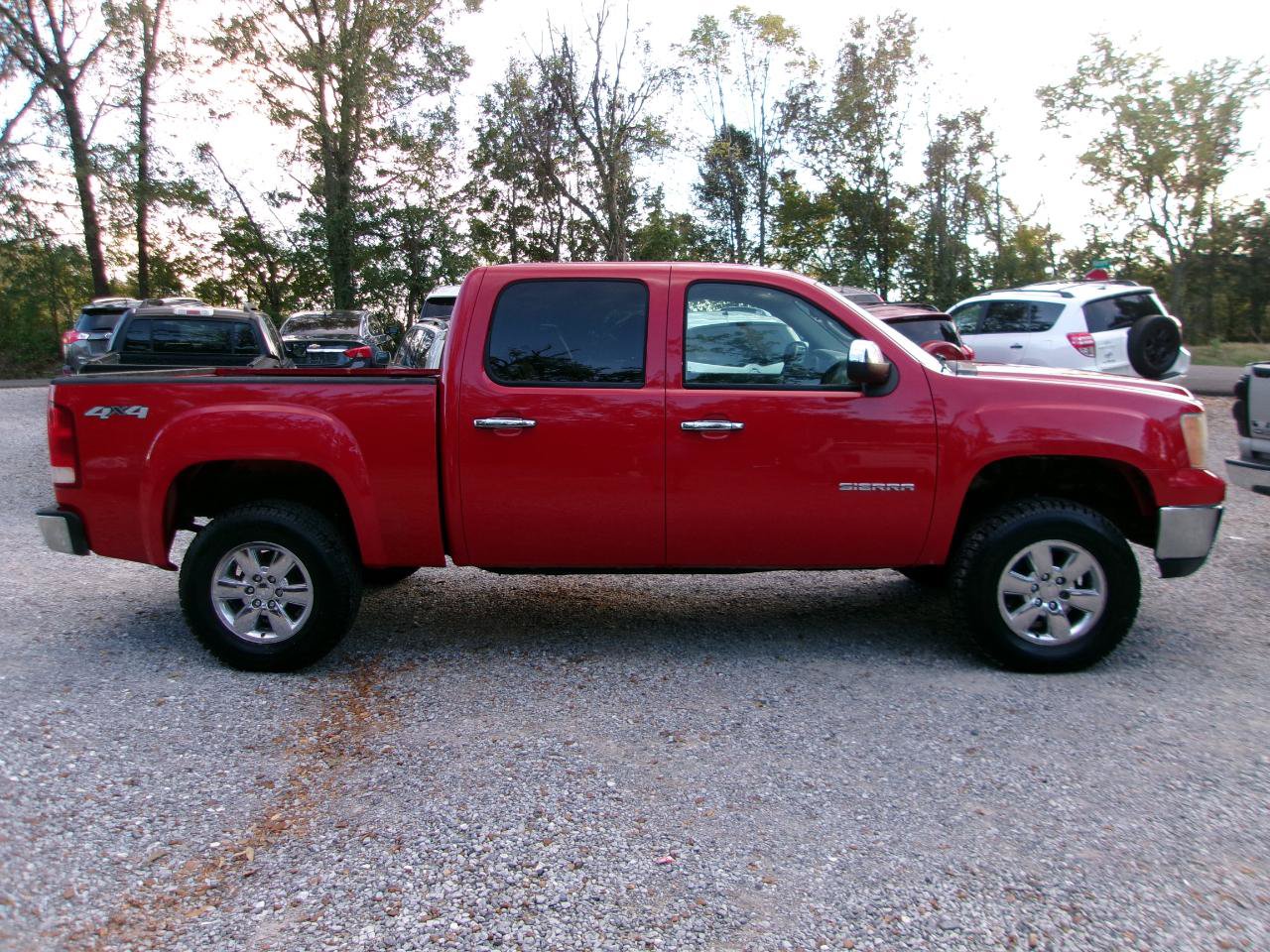 Used 2011 GMC Sierra 1500 SLE w/ Power Tech Package AWD/4WD image 8