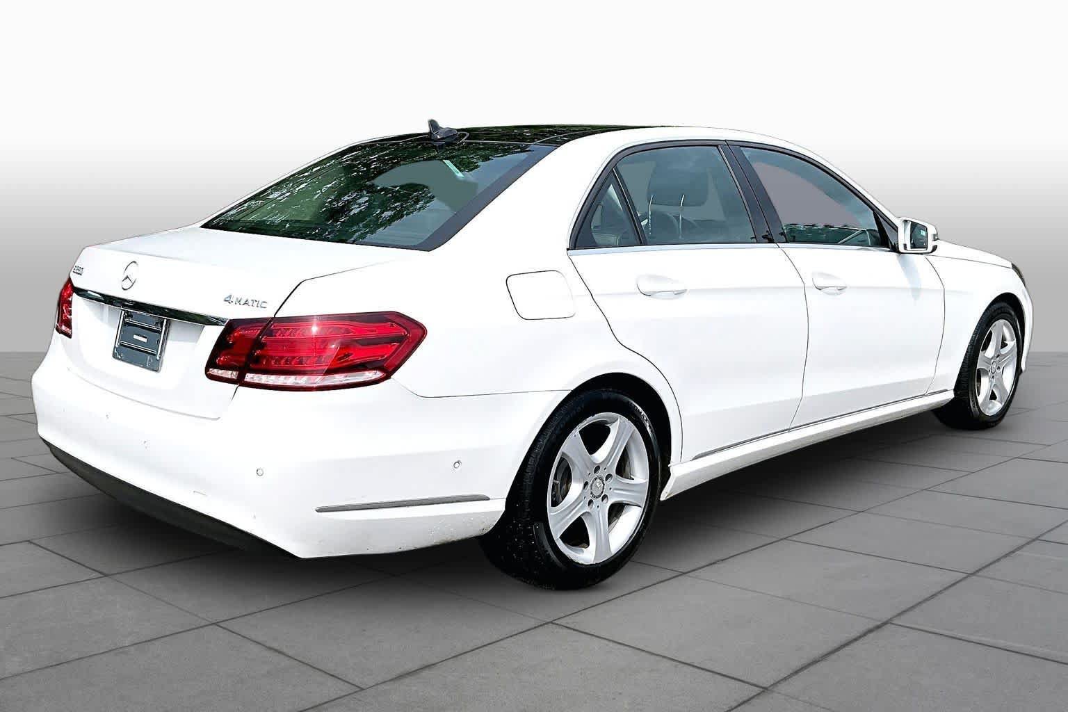 Used 2014 Mercedes-Benz E 350 4MATIC Sedan image 13