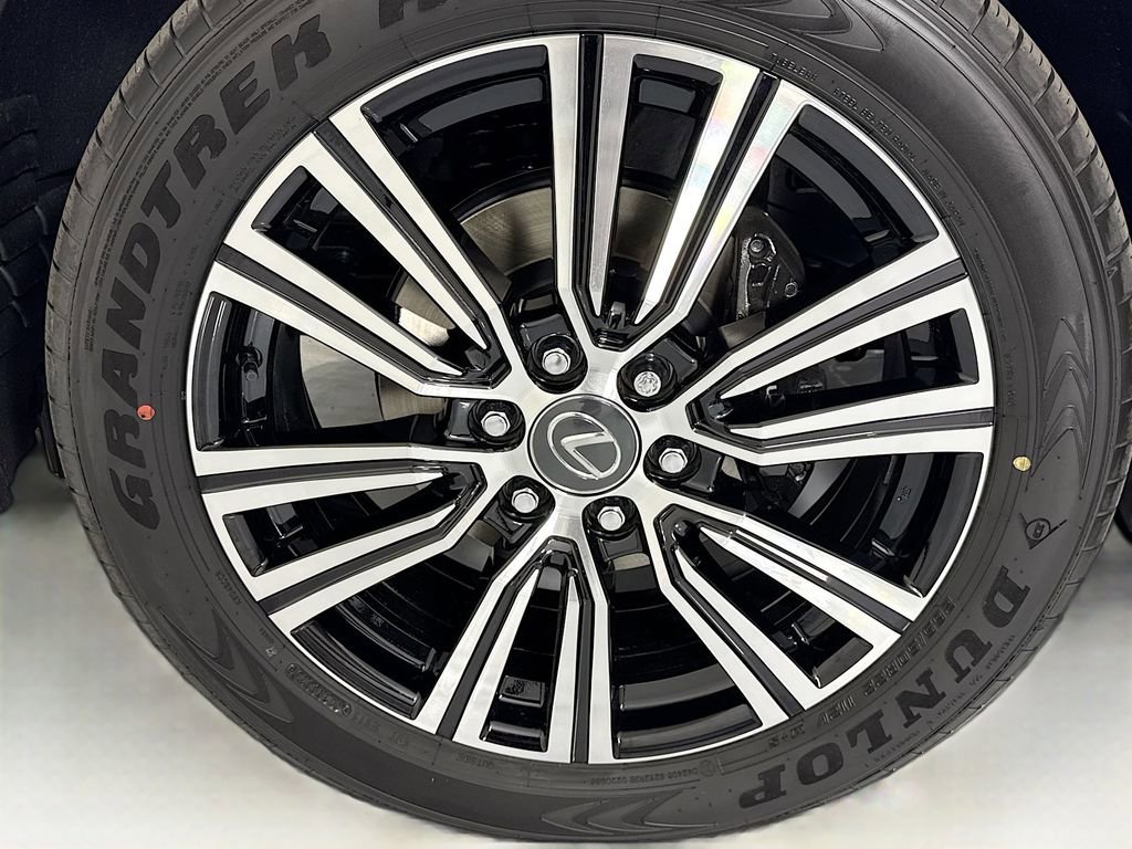 New 2026 Lexus LX 700h Luxury image 31