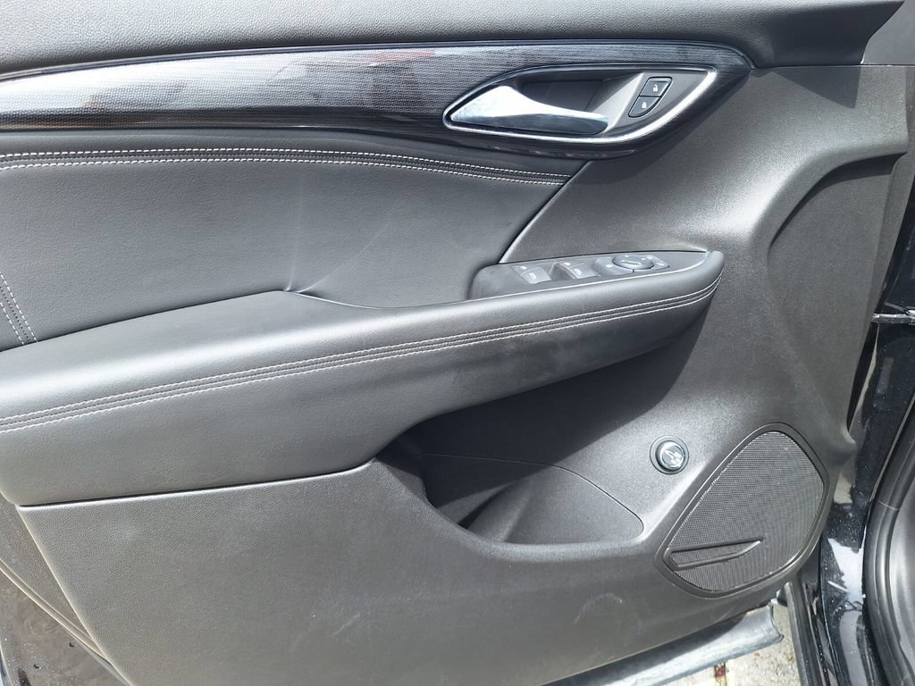 Used 2023 Buick Envision Preferred FWD image 32