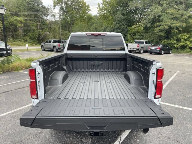 New 2026 Chevrolet Silverado 3500 High Country w/ High Country Premium Package AWD/4WD image 25