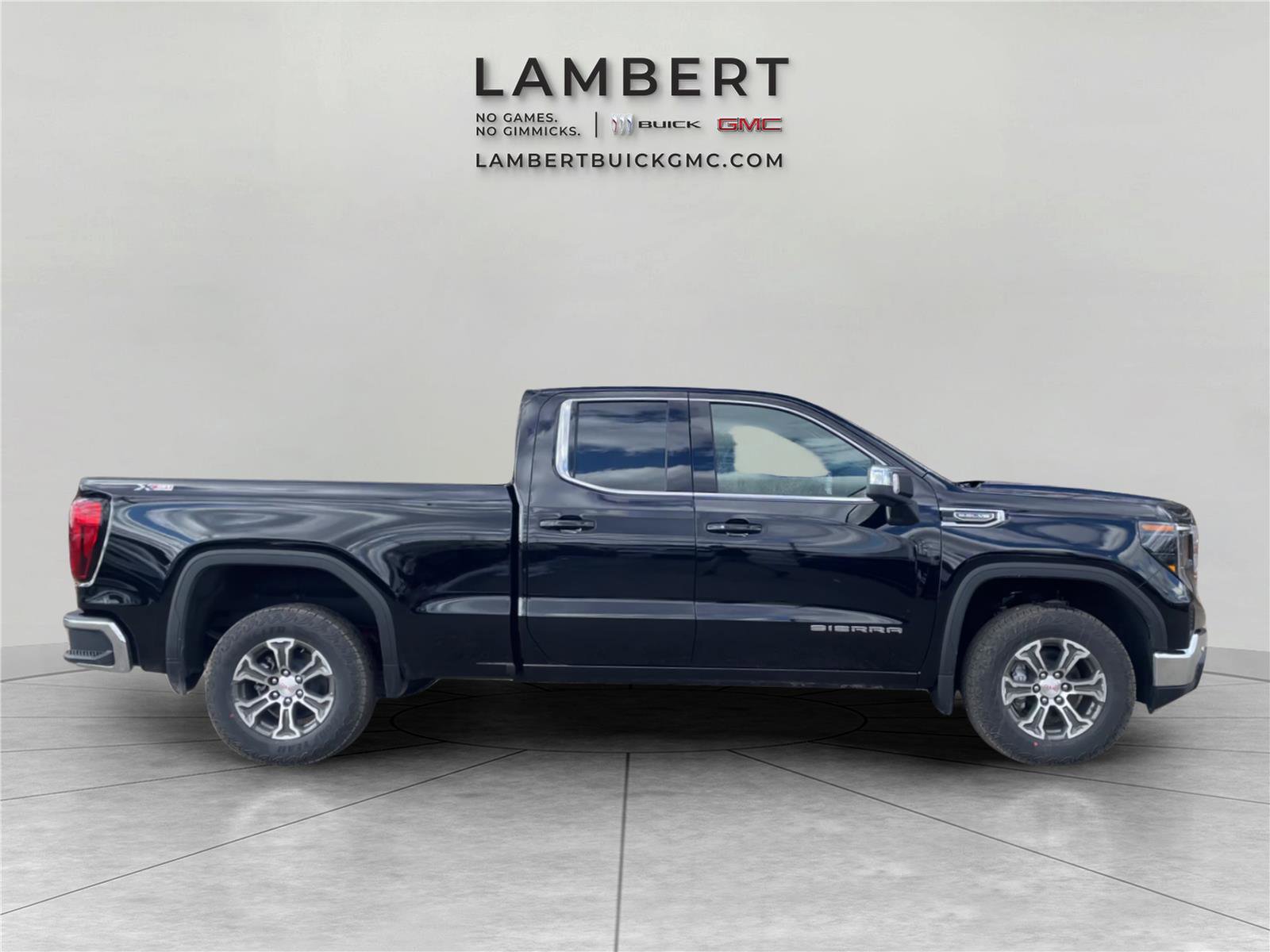 New 2026 GMC Sierra 1500 SLE image 6