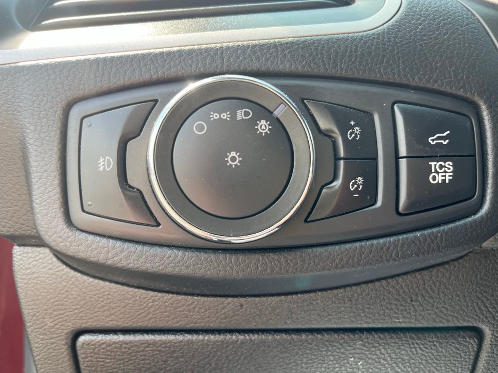 Used 2021 Ford Edge ST-Line AWD/4WD image 15