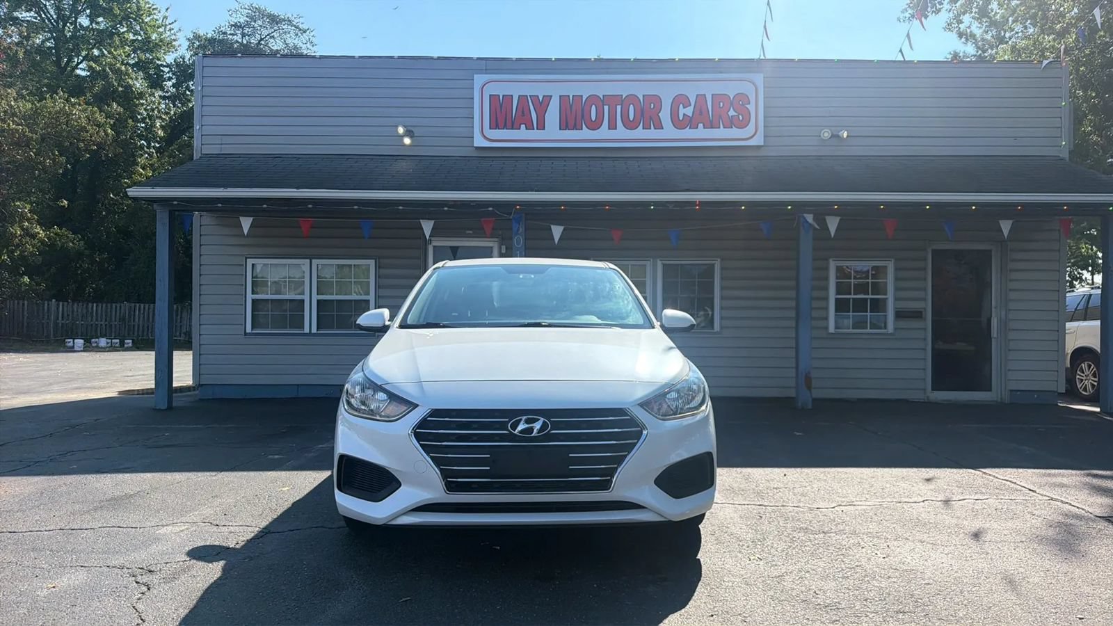 Used 2020 Hyundai Accent SE FWD image 2