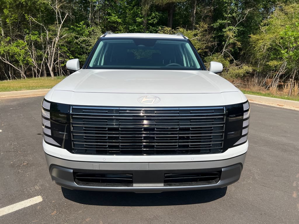 New 2026 Hyundai Palisade FWD Hybrid image 2