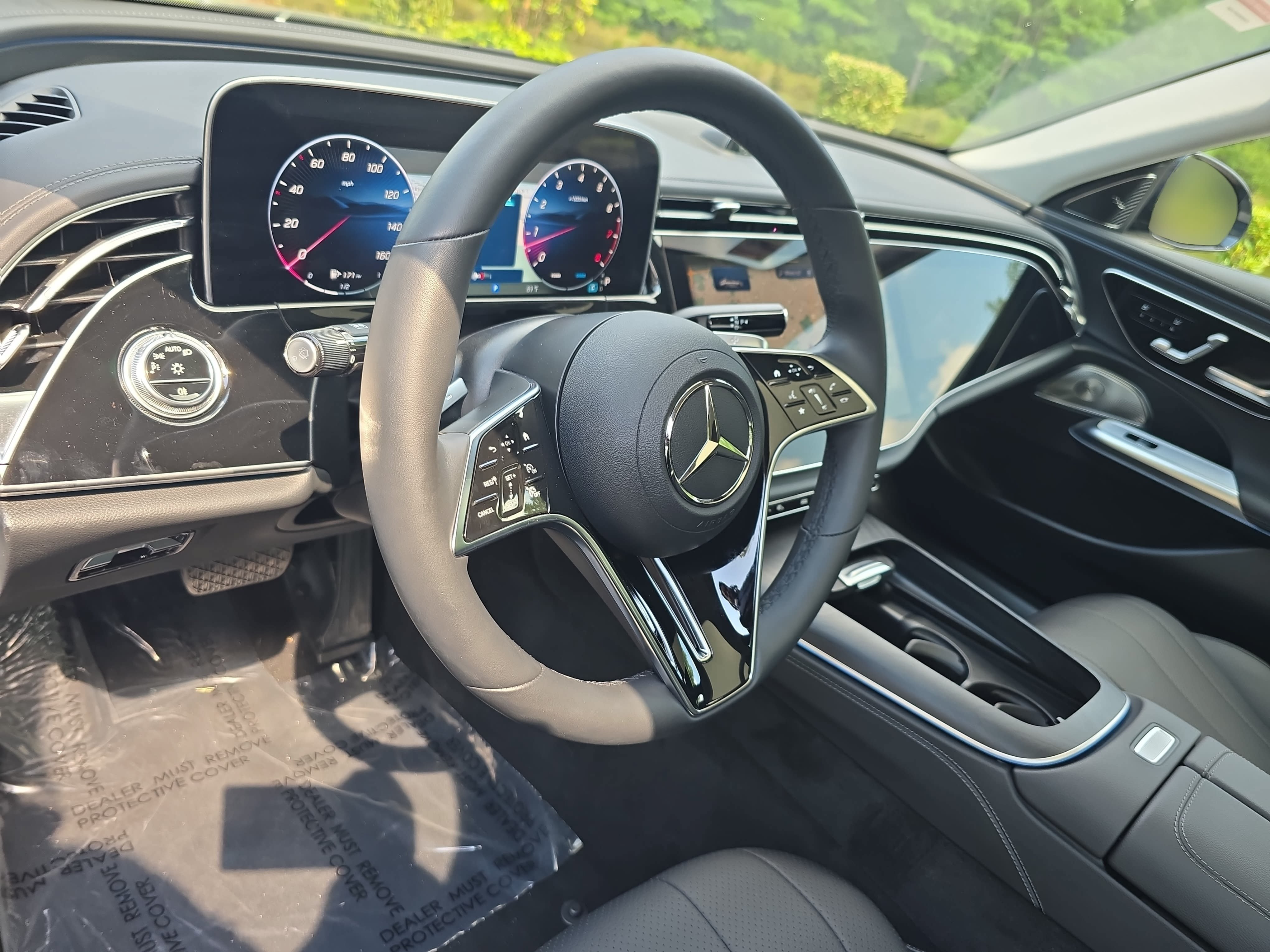 Certified 2025 Mercedes-Benz E 350 4MATIC Sedan image 16
