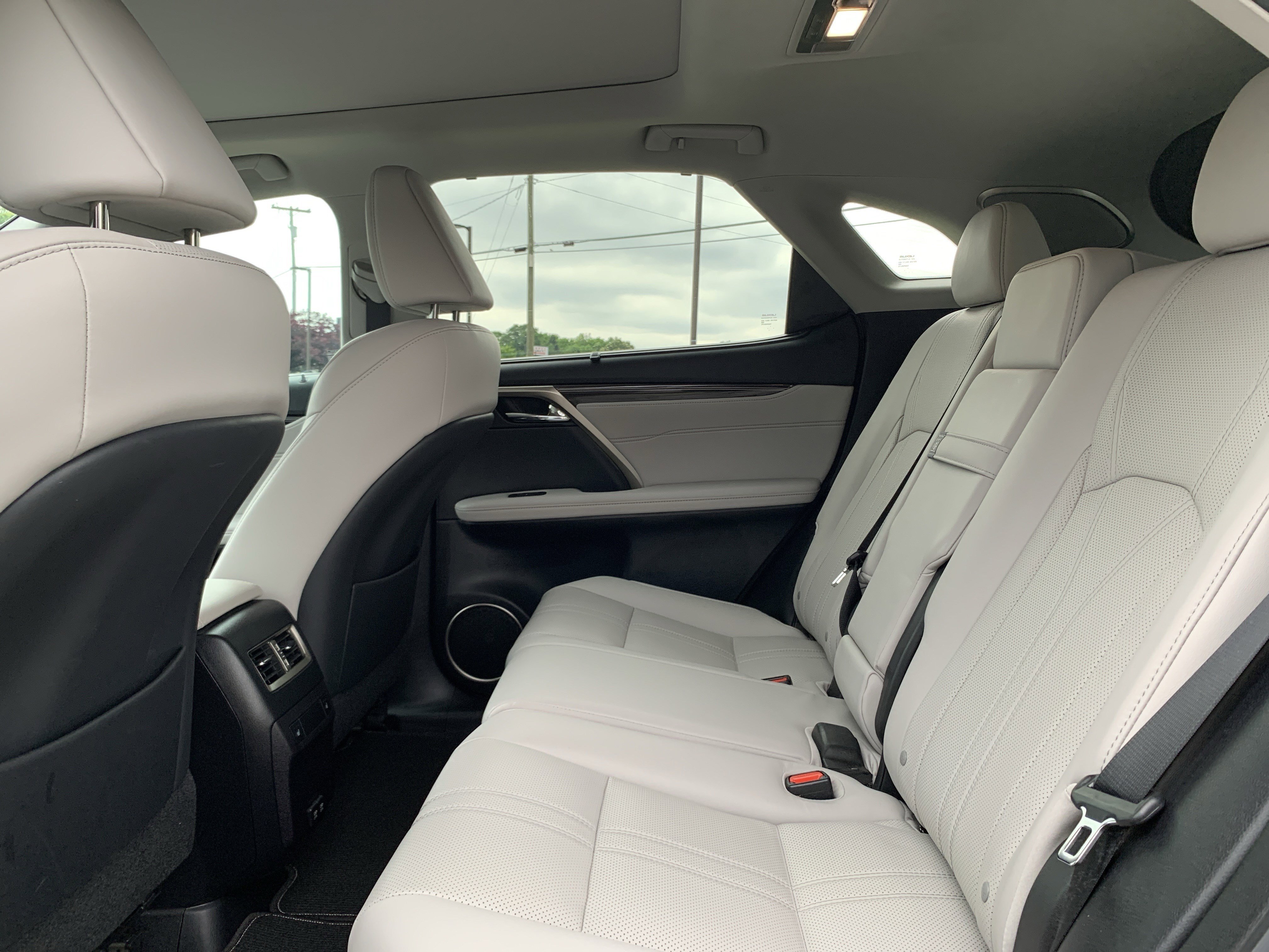 Used 2022 Lexus RX 350 AWD w/ Luxury Package image 32