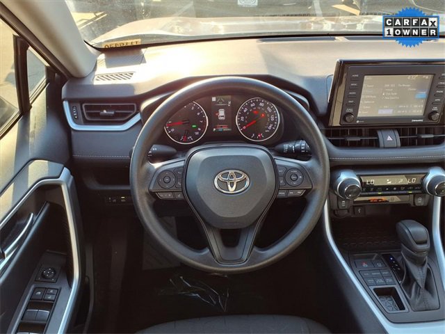 Used 2022 Toyota RAV4 XLE image 16