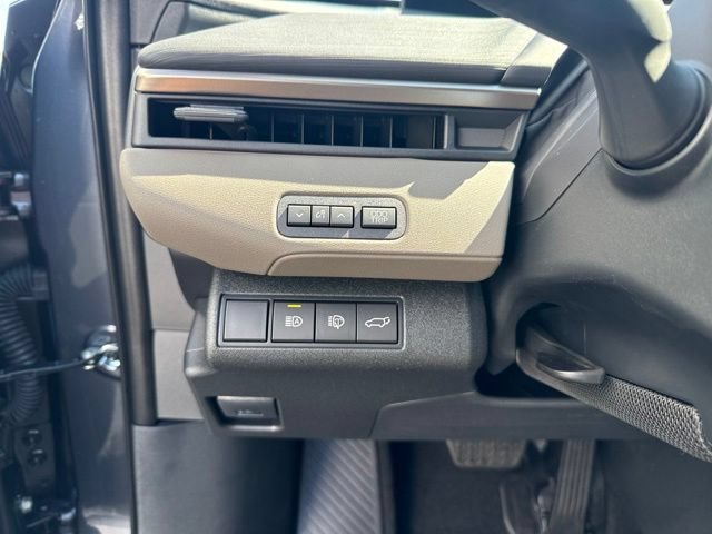 New 2026 Toyota bZ Woodland AWD/4WD image 15