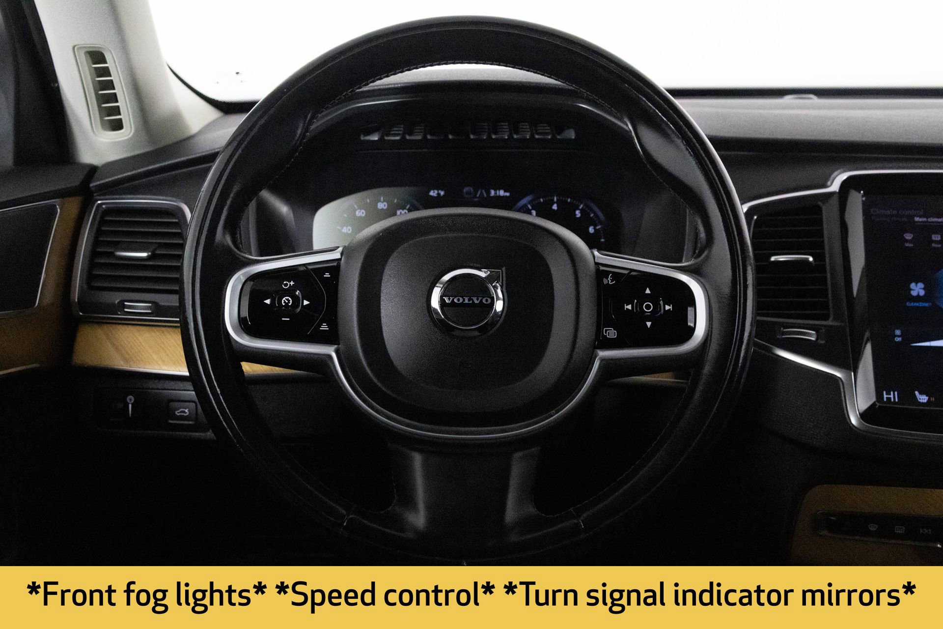 Used 2021 Volvo XC90 T6 Momentum w/ Protection Package image 30