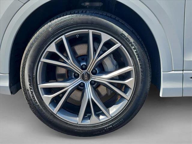 Used 2023 Audi Q8 Prestige AWD/4WD image 27