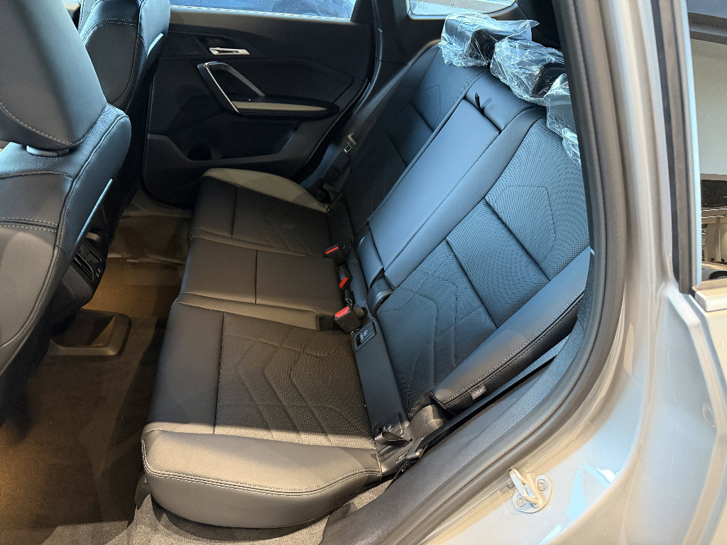 New 2026 BMW X1 xDrive28i w/ Technology Package AWD/4WD image 13