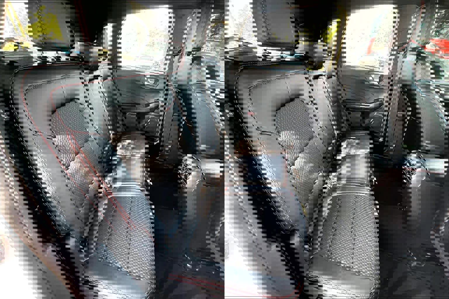 Certified 2024 Ford Escape ST-Line w/ Tech Pack #1 image 20