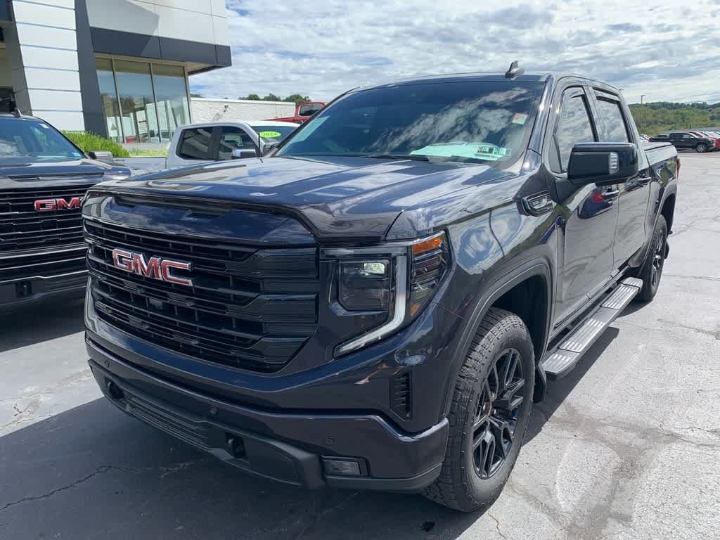 Used 2026 GMC Sierra 1500 Elevation w/ Elevation Premium Package AWD/4WD image 10