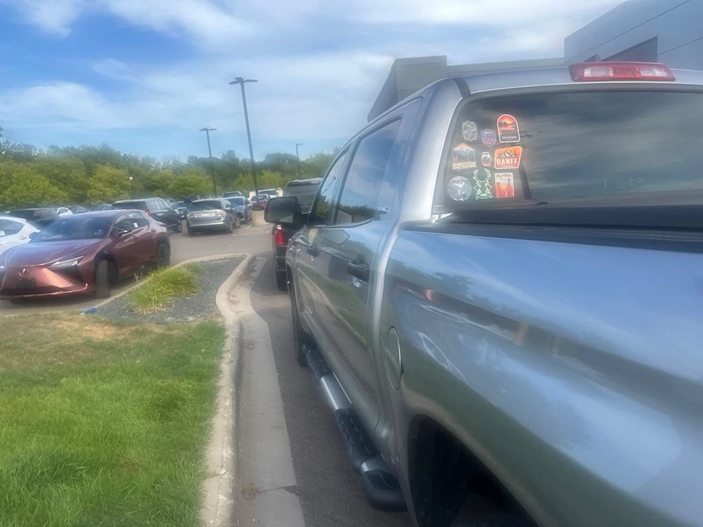 Used 2021 Toyota Tundra SR5 w/ TRD Off-Road Package AWD/4WD image 19