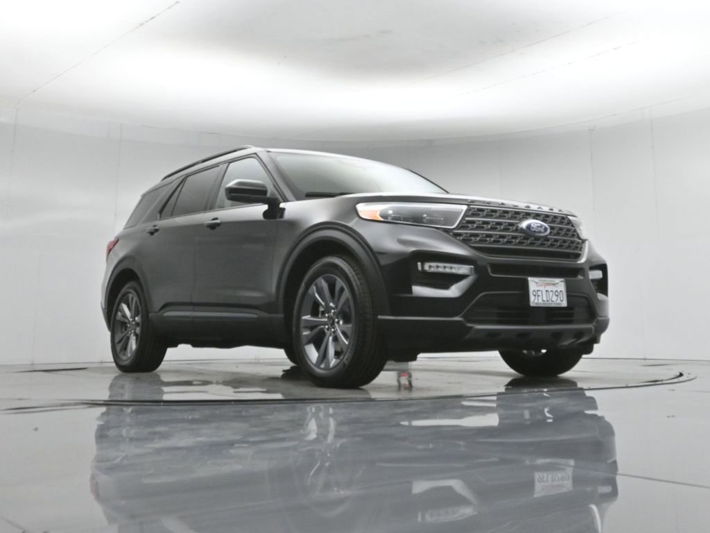 Used 2022 Ford Explorer XLT w/ Equipment Group 202A RWD image 51