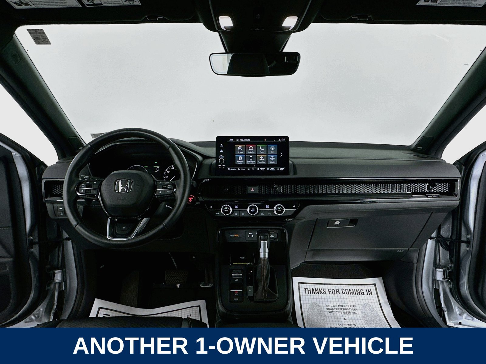 Used 2024 Honda CR-V Touring image 11