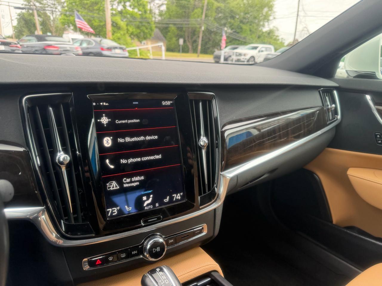 Used 2018 Volvo S90 T5 Momentum w/ Convenience Package AWD/4WD image 13