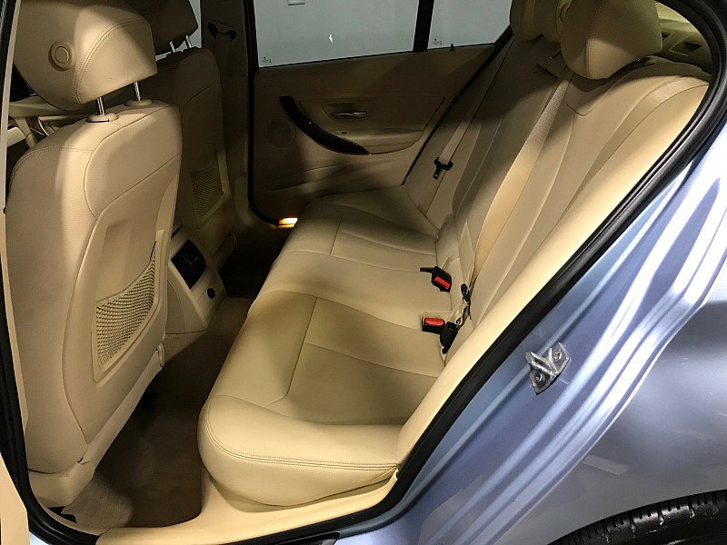 Used 2013 BMW 328i Sedan RWD image 19