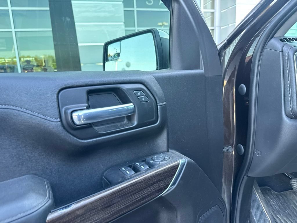Used 2020 Chevrolet Silverado 1500 LT w/ All-Star Edition AWD/4WD image 23