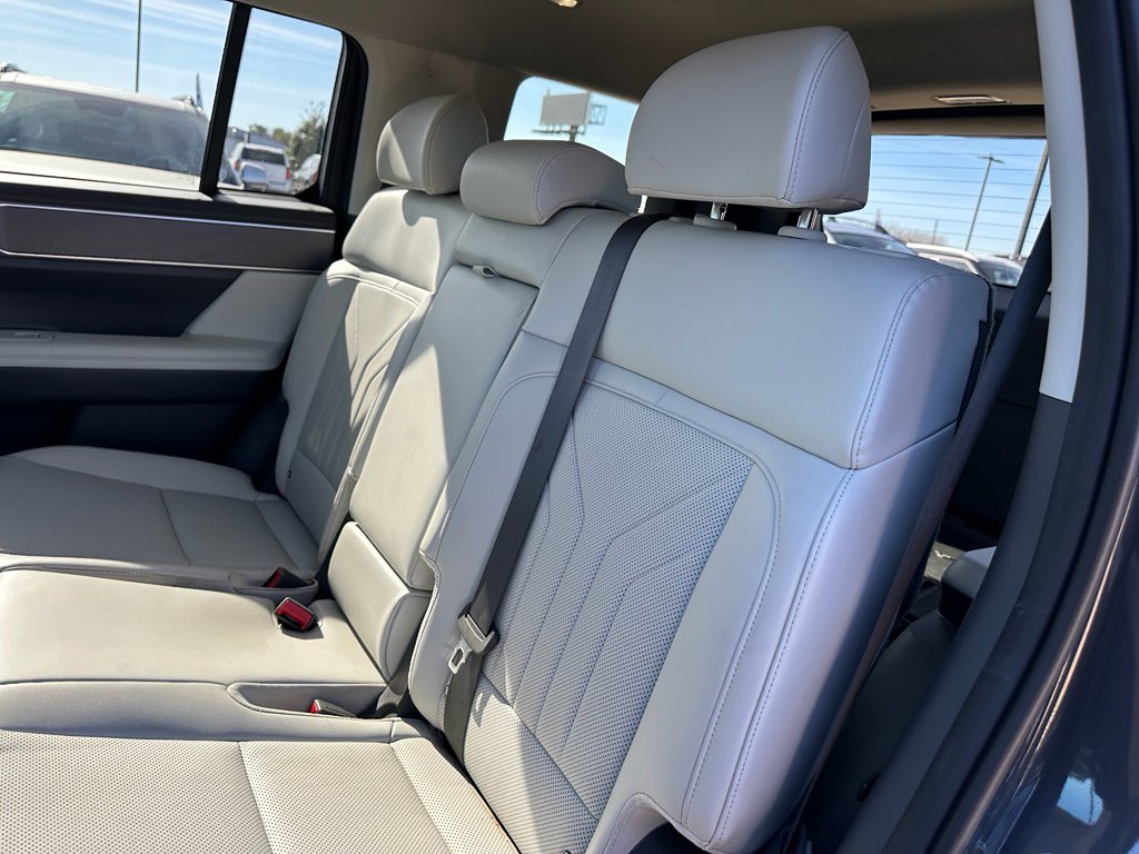 Used 2025 Hyundai Santa Fe SEL image 25